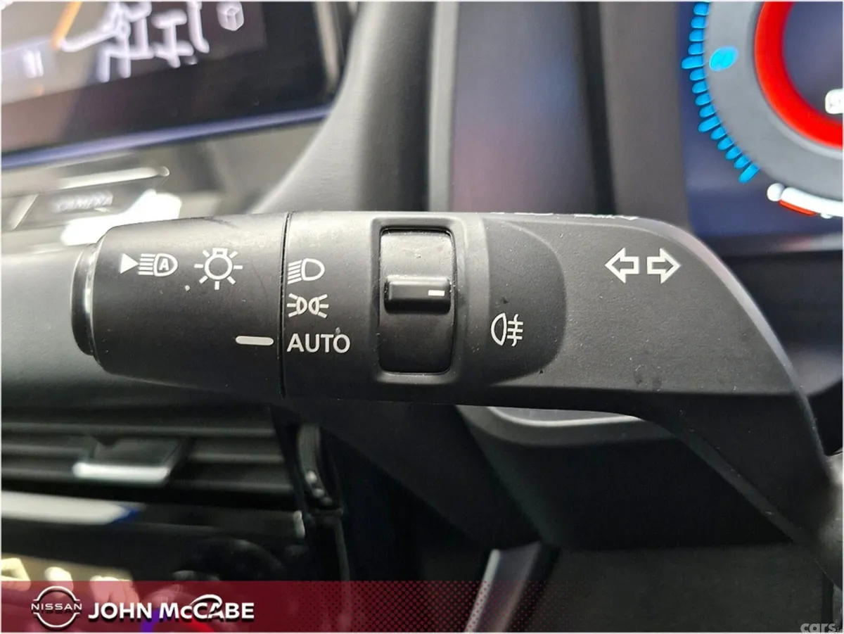 Nissan Qashqai MPV, Petrol Hybrid, 2024, Blue