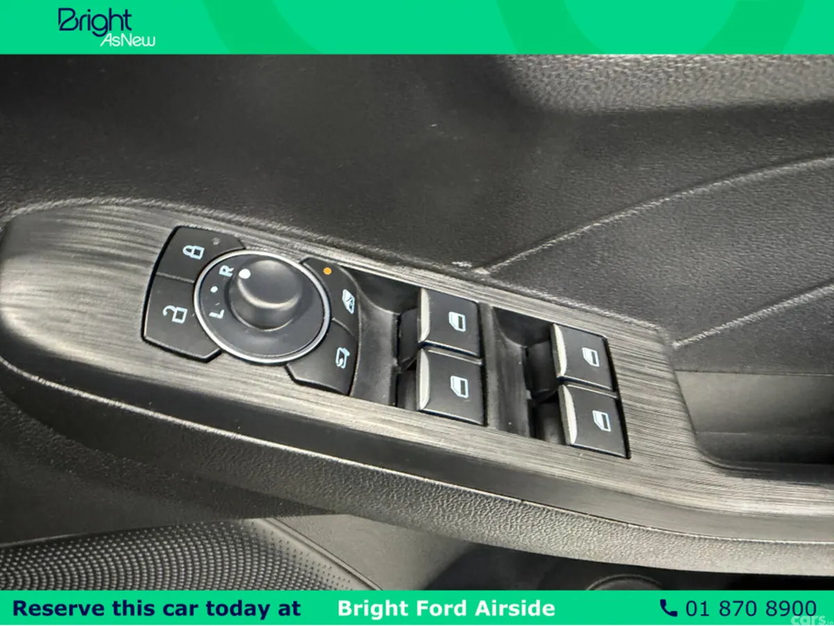Ford Kuga MPV, Petrol Plug-in Hybrid, 2023, Grey