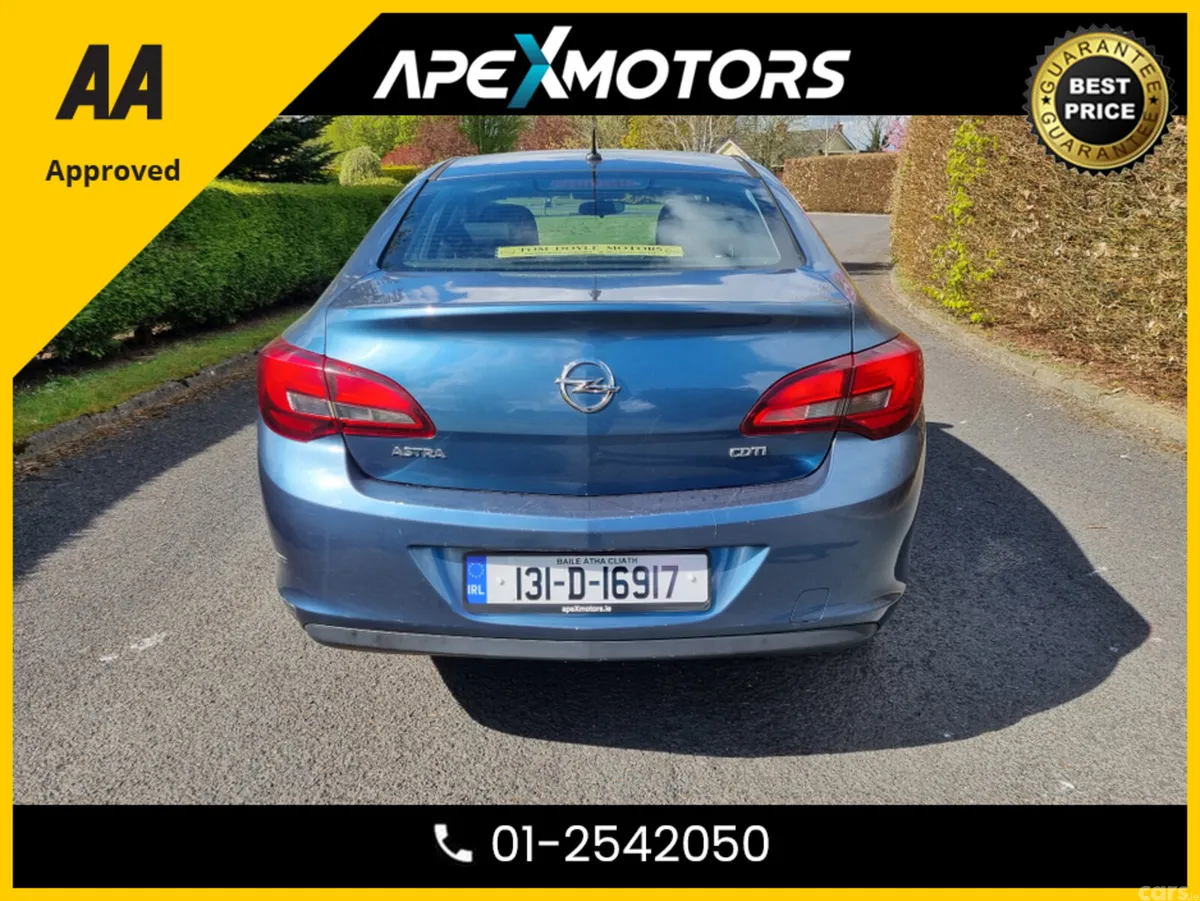 Opel Astra Saloon, Diesel, 2013, Blue