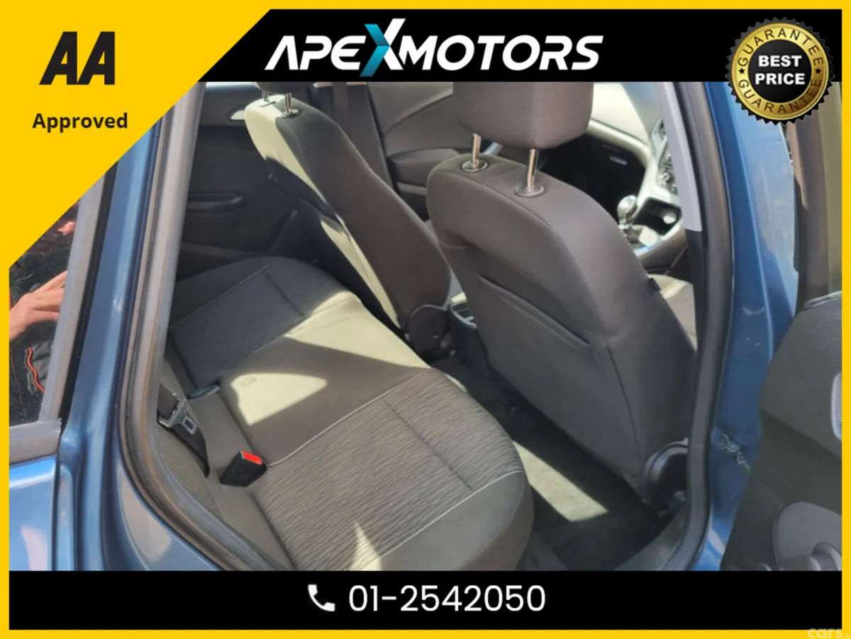 Opel Astra Saloon, Diesel, 2013, Blue