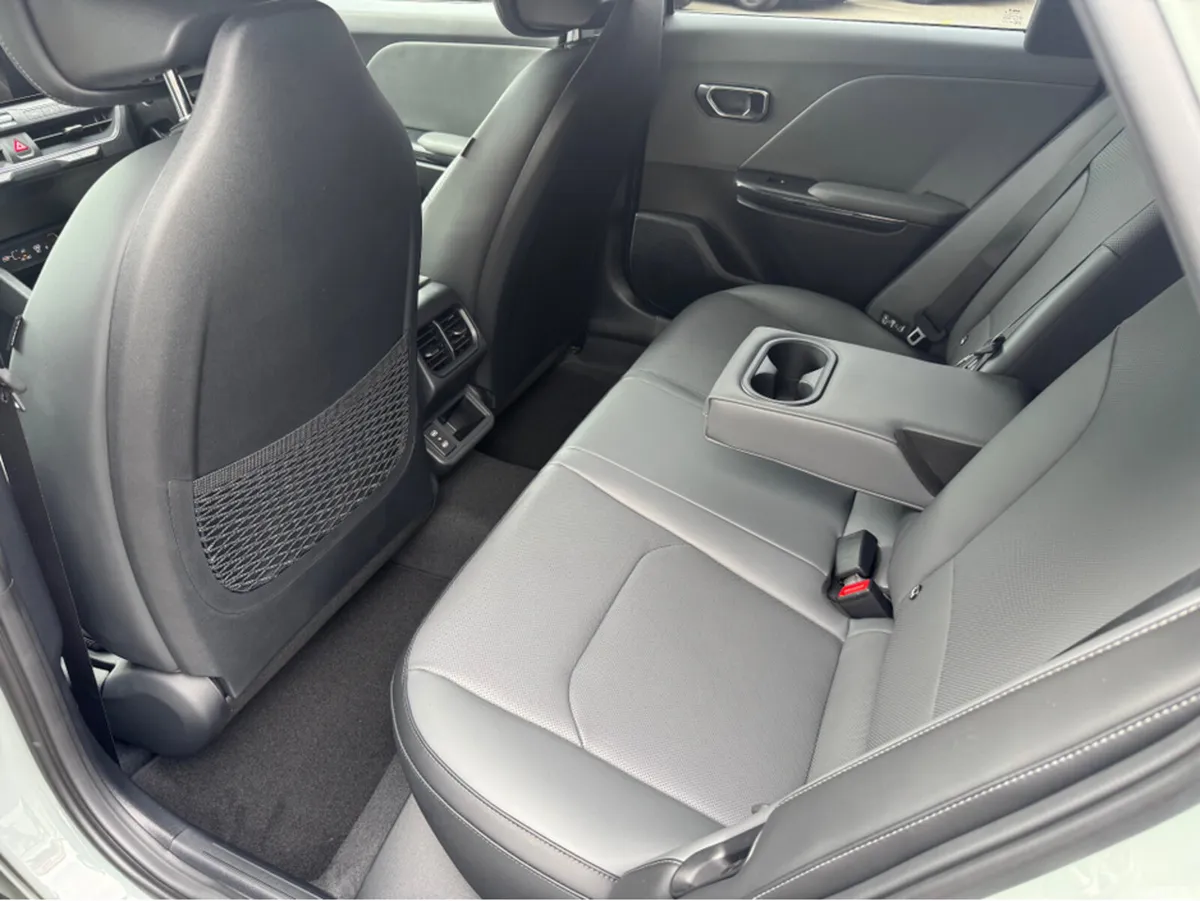 Kia K4 Hatchback, Petrol, 2027, Green