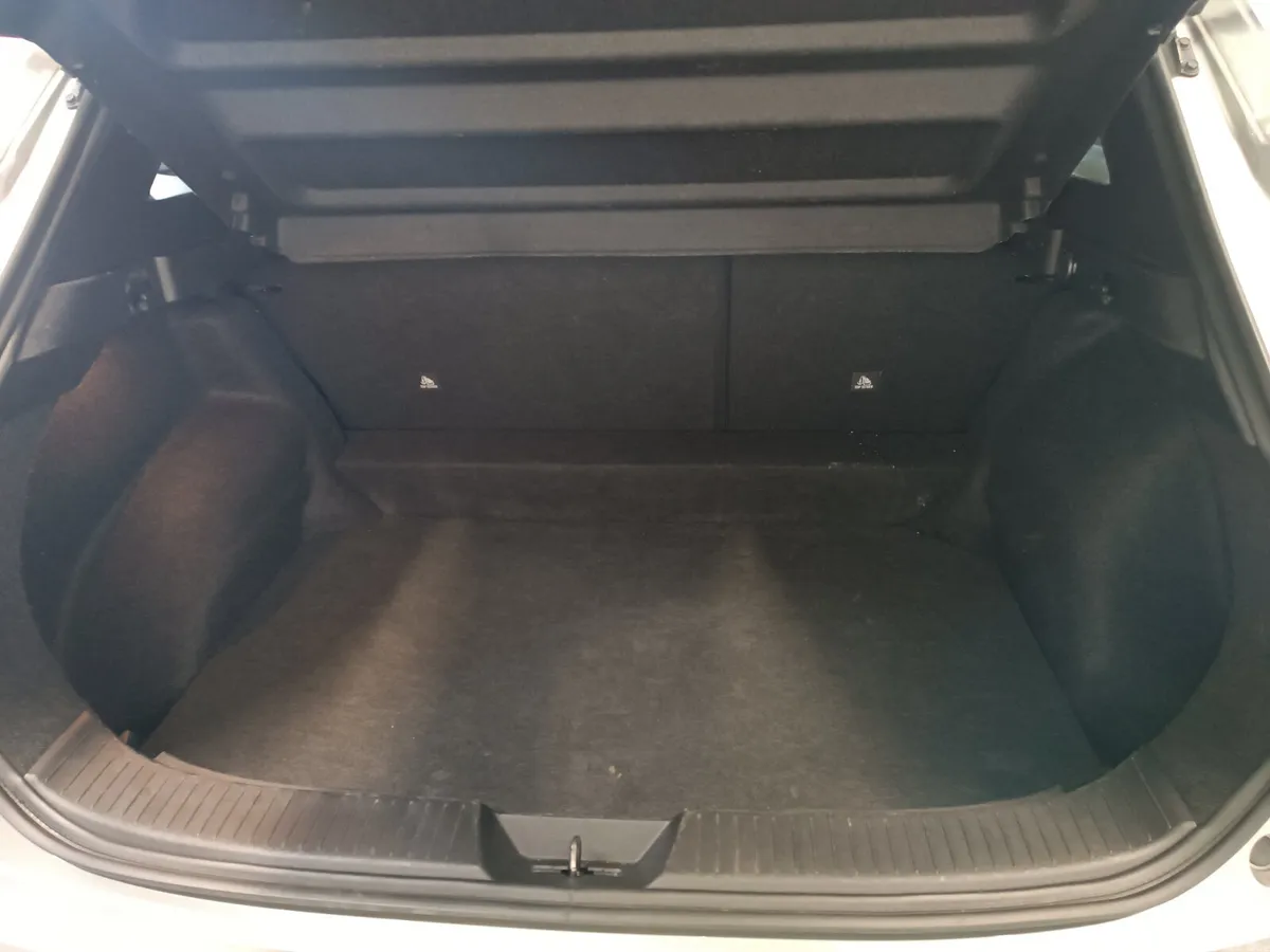 Nissan Qashqai SUV, Petrol, 2022, Grey