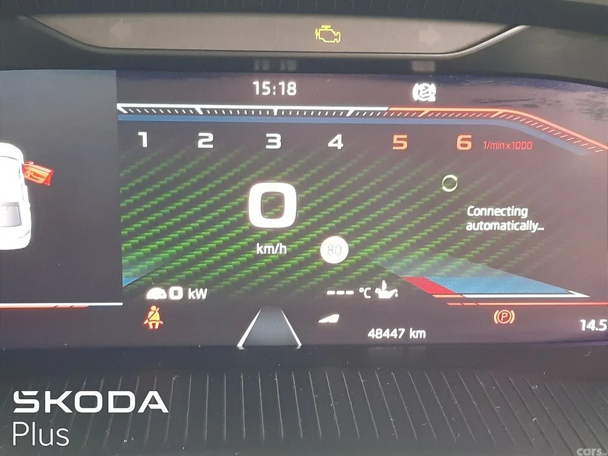 Skoda Octavia Saloon, Diesel, 2024, Green