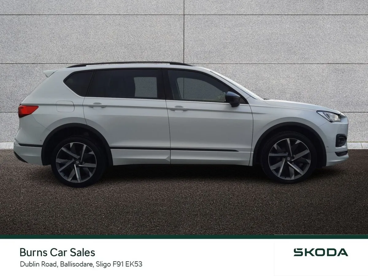 SEAT Tarraco Estate, Diesel, 2023, White