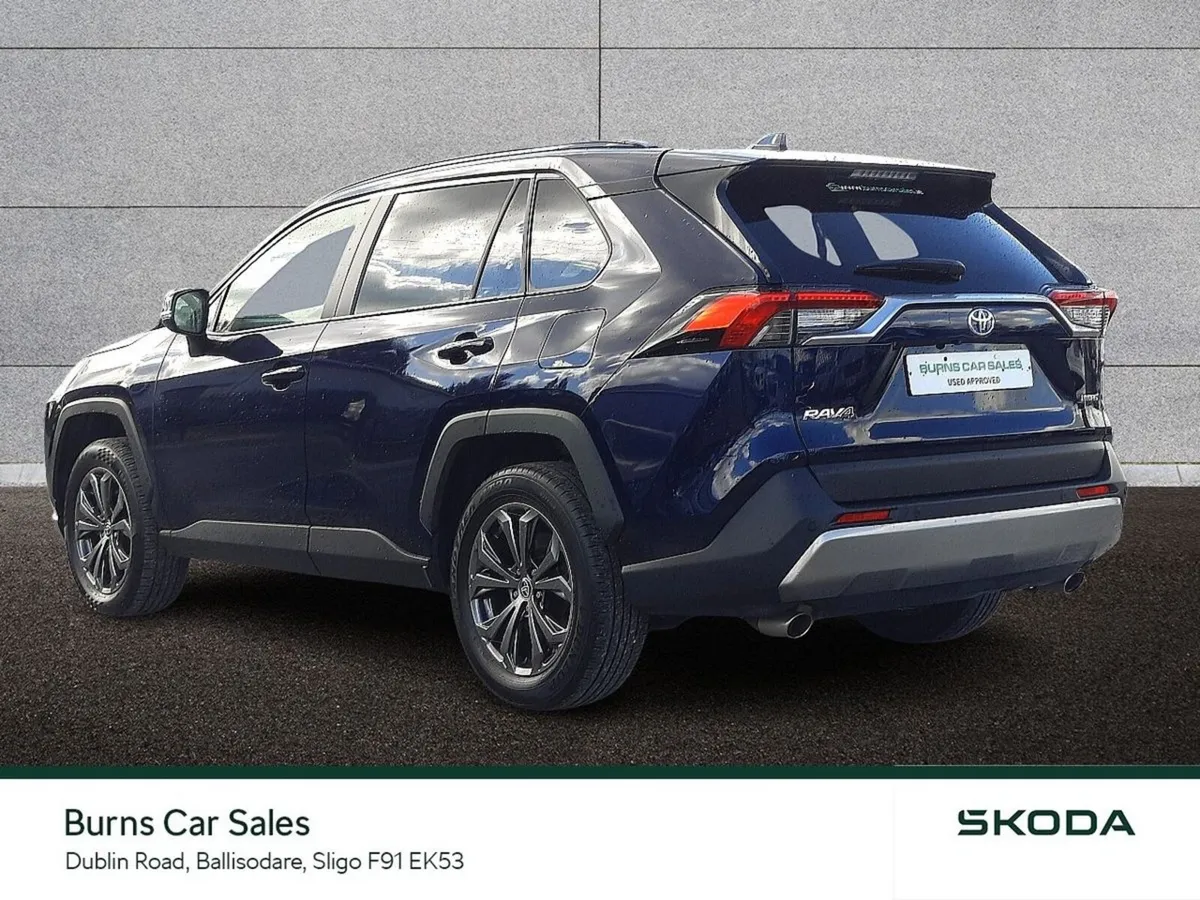 Toyota RAV4 SUV, Petrol Hybrid, 2024, Blue