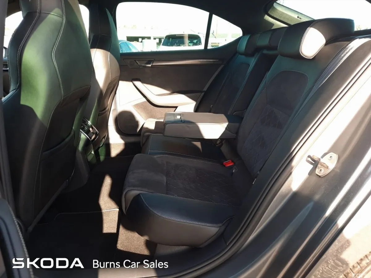 Skoda Superb Saloon, Diesel, 2022, Grey