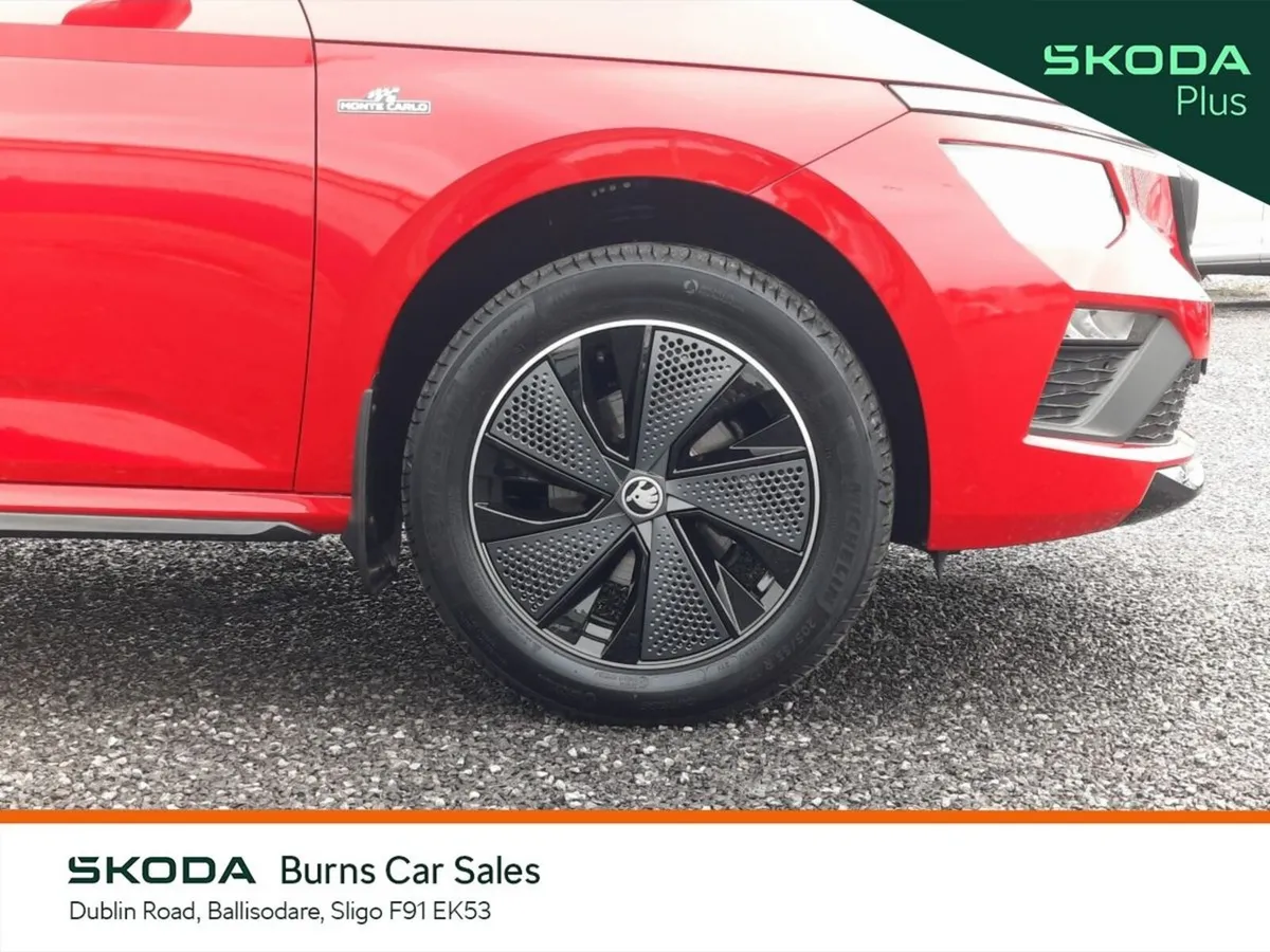 Skoda Kamiq Hatchback, Petrol, 2025, Red