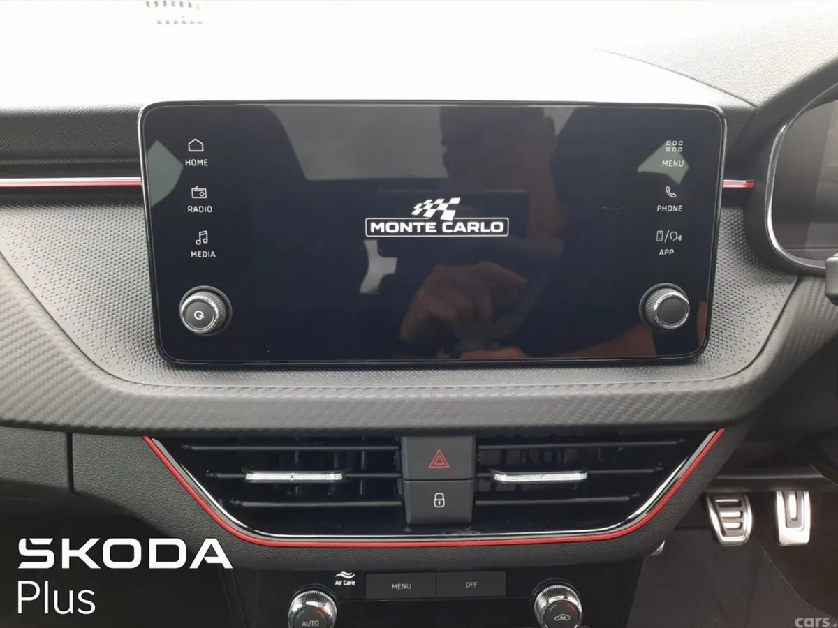 Skoda Kamiq Hatchback, Petrol, 2025, Red