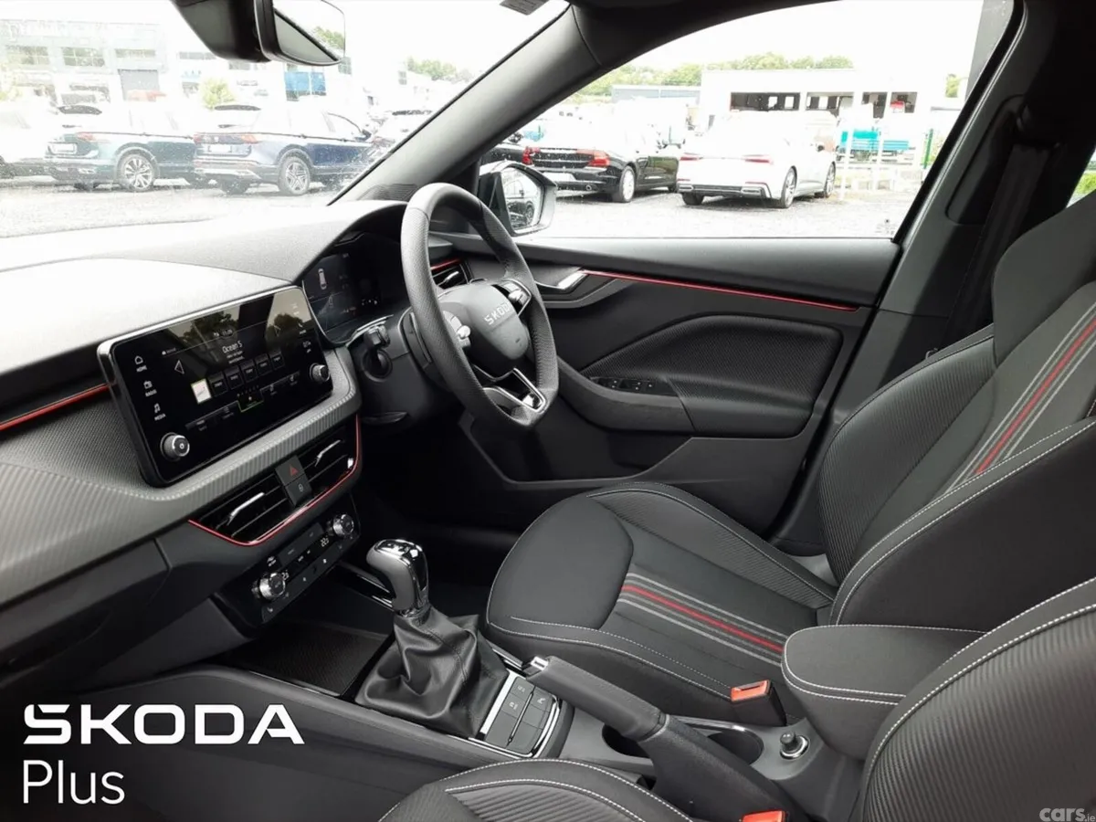 Skoda Kamiq Hatchback, Petrol, 2025, Grey