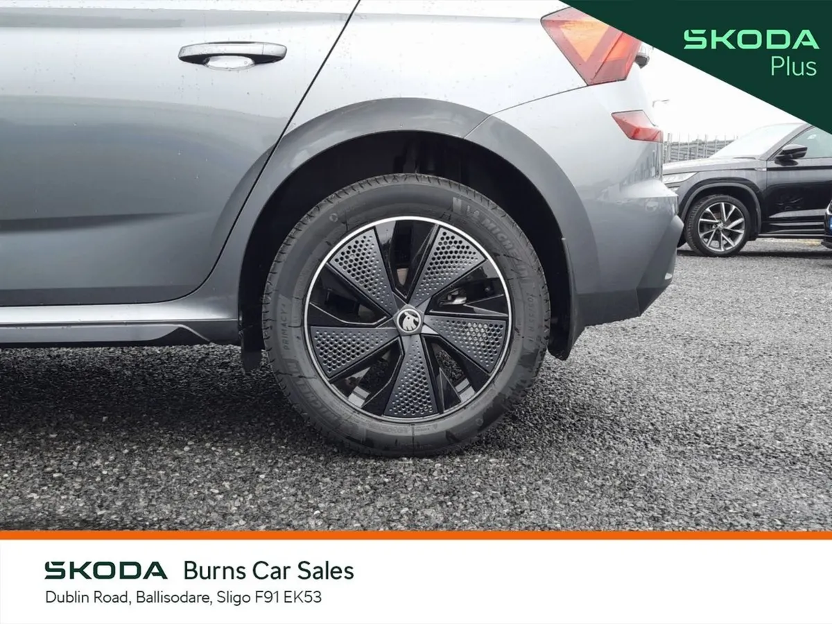 Skoda Kamiq Hatchback, Petrol, 2025, Grey