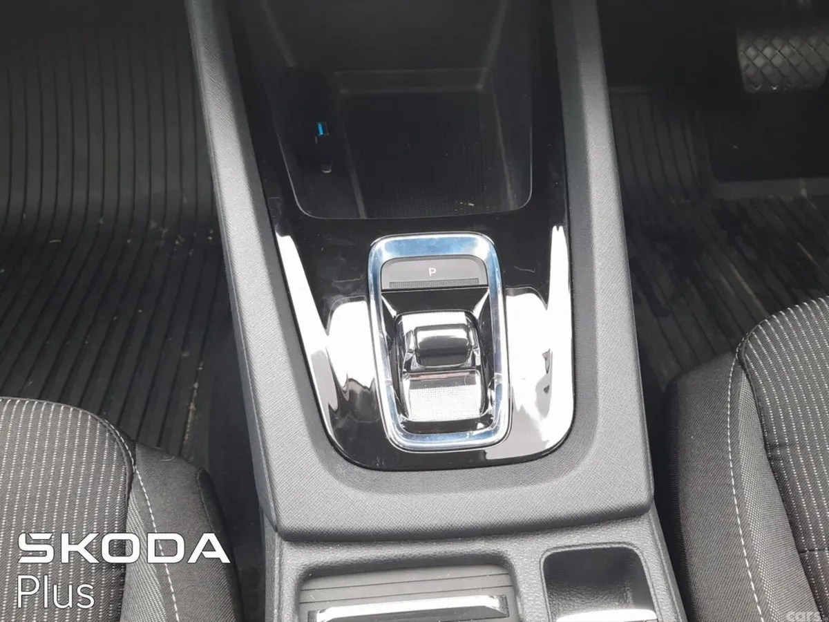 Skoda Octavia Estate, Diesel, 2025, White