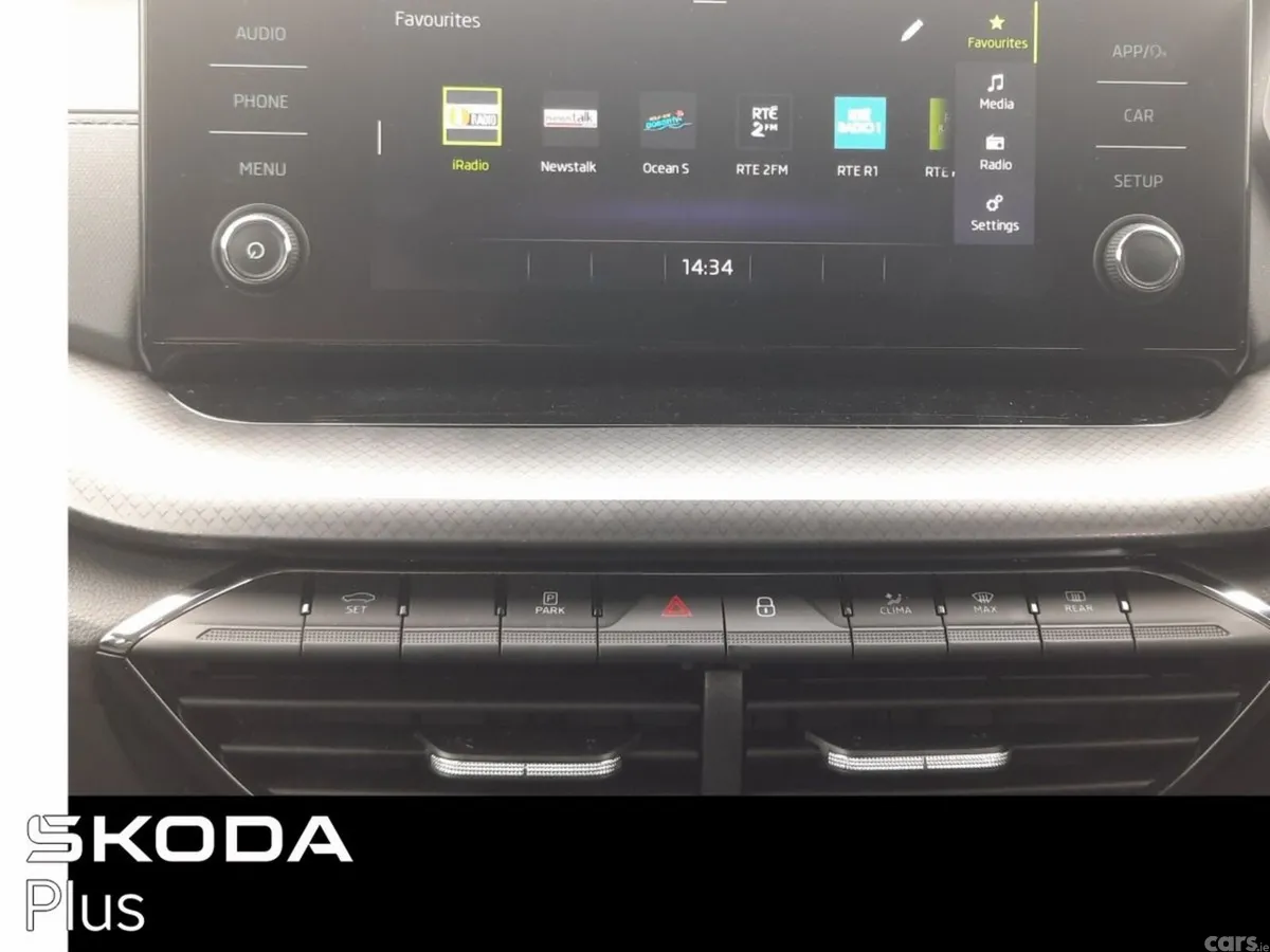Skoda Octavia Estate, Diesel, 2025, White