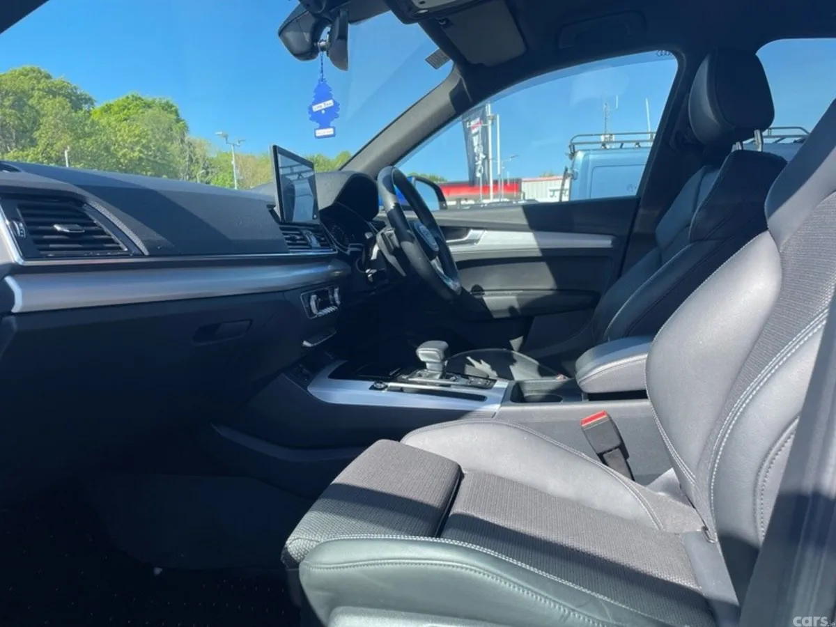 Audi Q5 Hatchback, Diesel, 2023, Blue