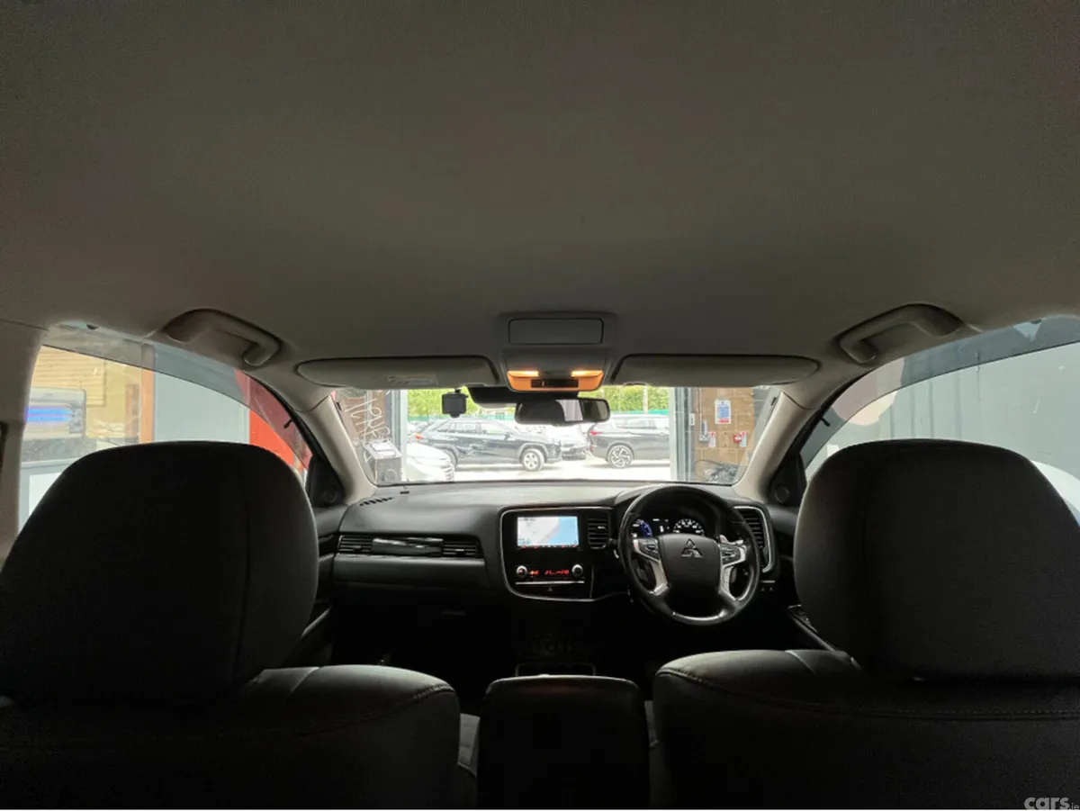 Mitsubishi Outlander SUV, Petrol Plug-in Hybrid, 2019, Grey
