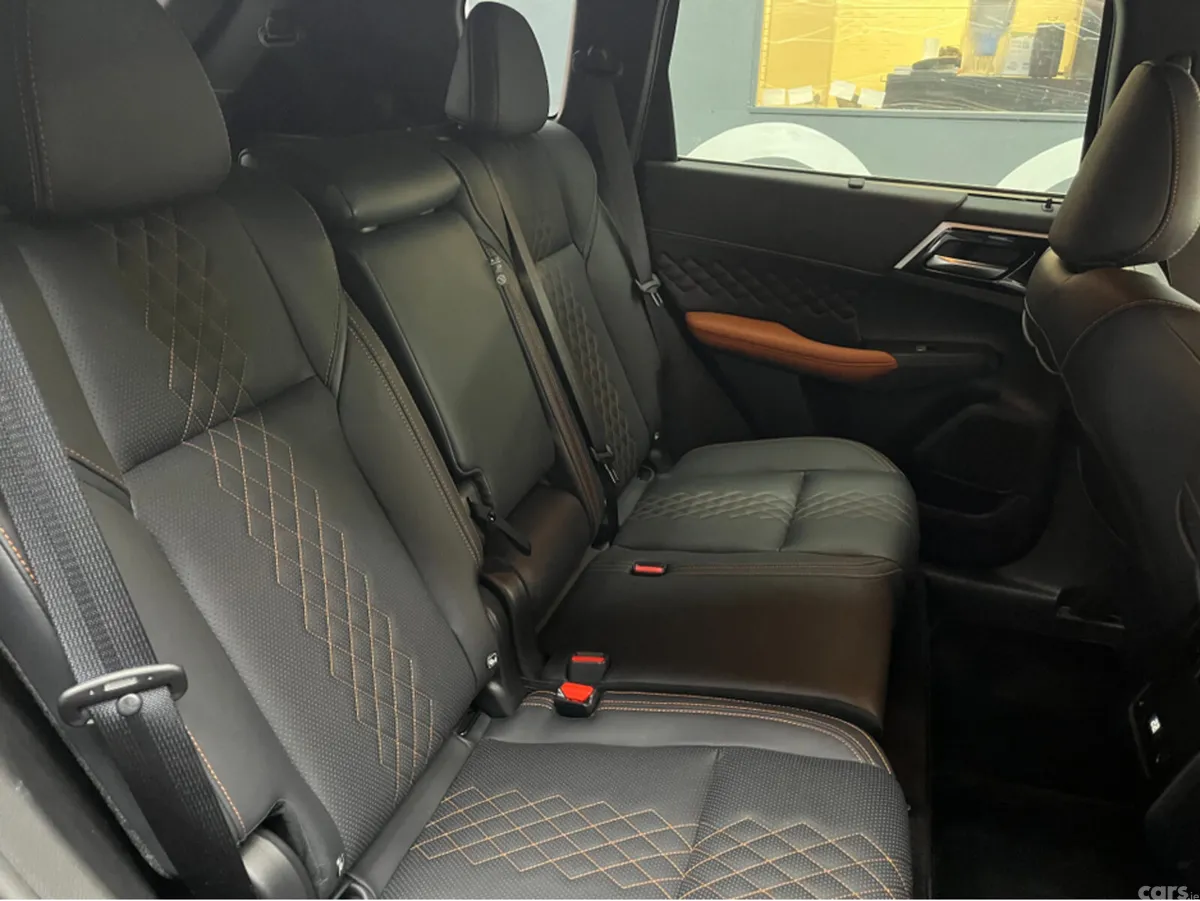 Mitsubishi Outlander SUV, Petrol Plug-in Hybrid, 2024, Grey