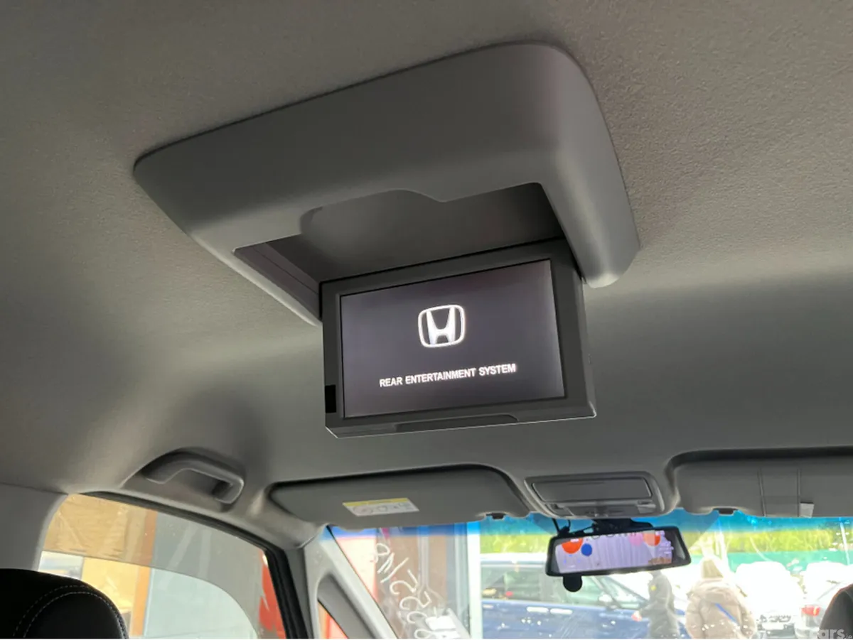 Honda Stepwagon MPV, Petrol Hybrid, 2018, Black