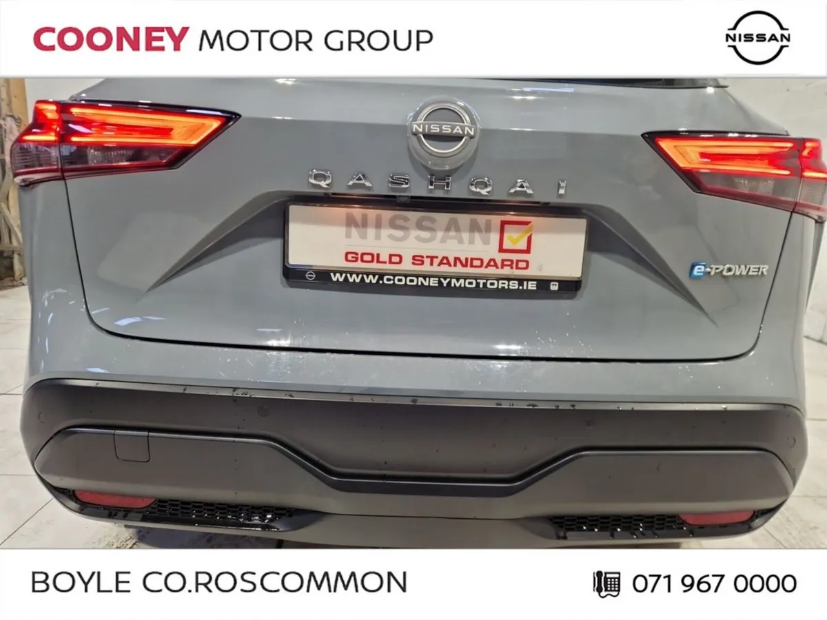 Nissan Qashqai MPV, Petrol, 2023, Grey