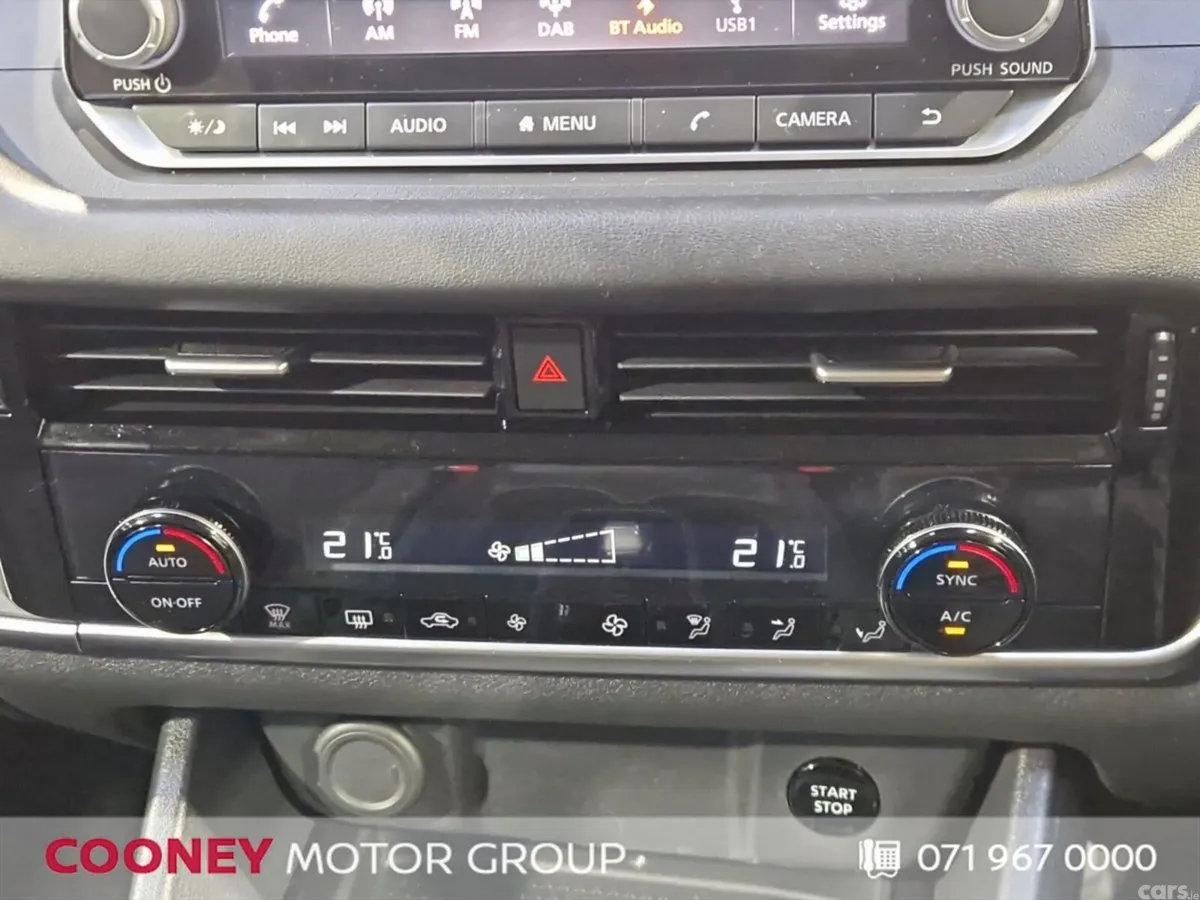Nissan Qashqai MPV, Petrol, 2023, Grey