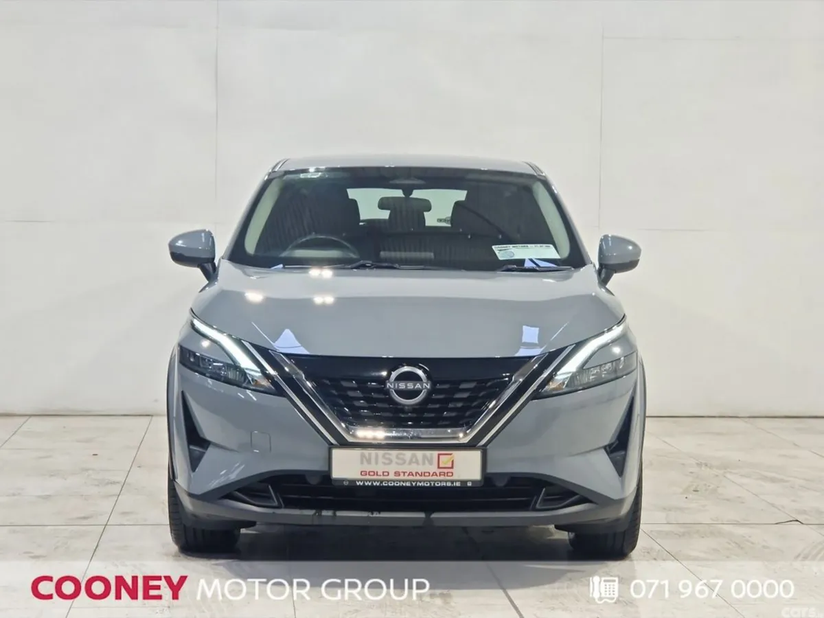 Nissan Qashqai MPV, Petrol, 2023, Grey