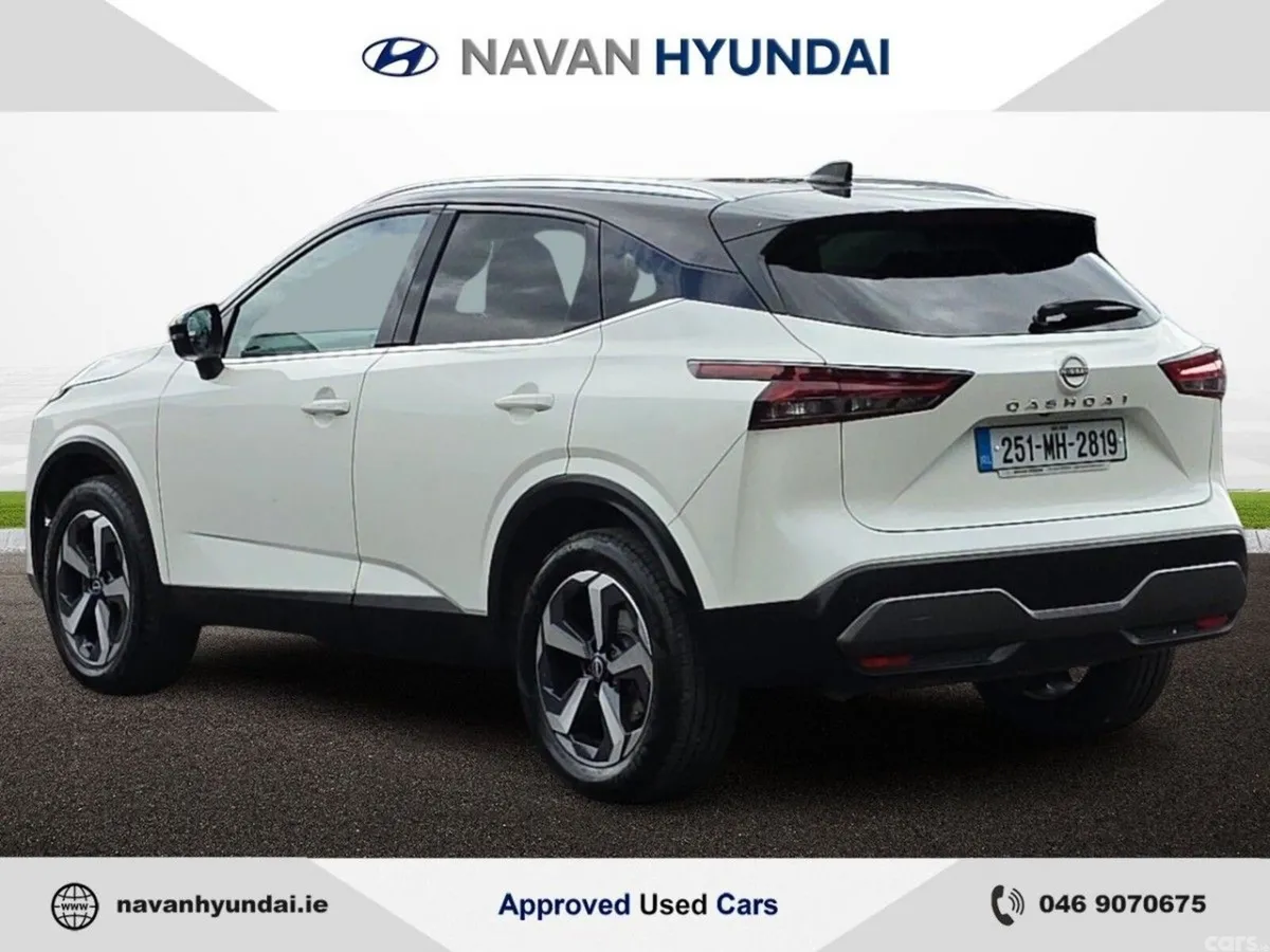 Nissan Qashqai MPV, Petrol, 2025, White