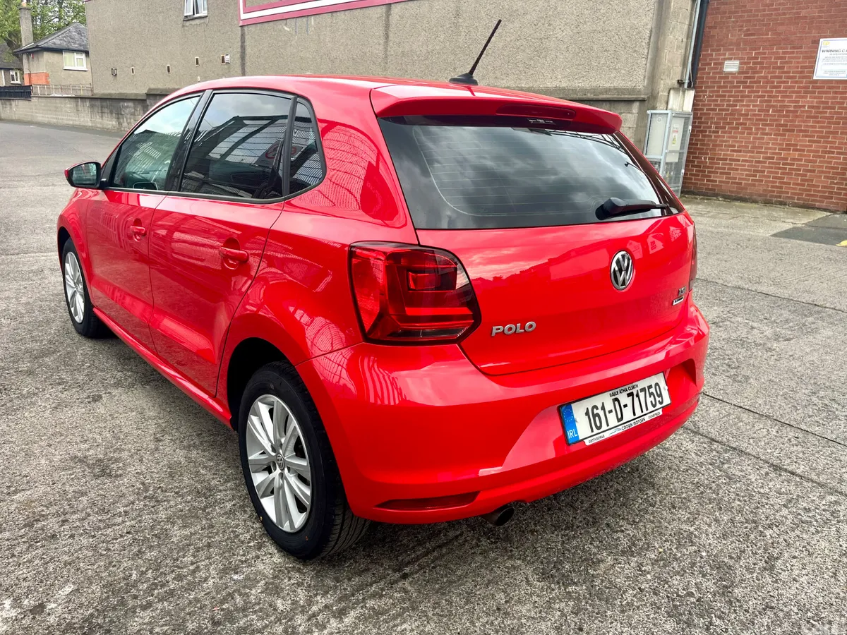 Volkswagen Polo Hatchback, Petrol, 2016, Red