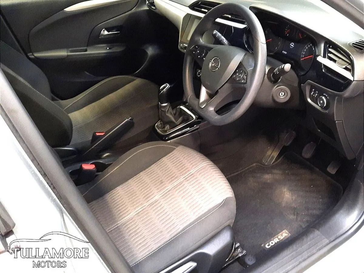 Opel Corsa Hatchback, Petrol, 2024, Grey