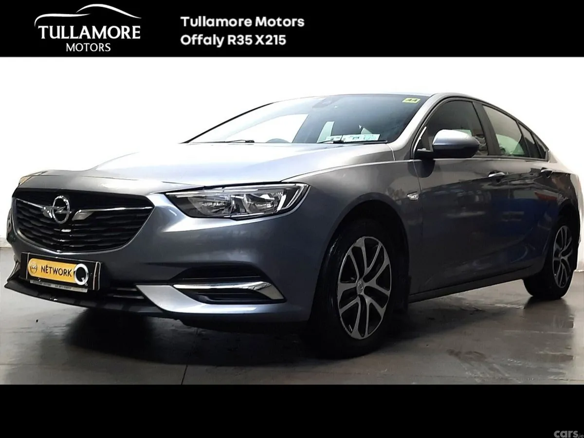 Opel Insignia Hatchback, Diesel, 2018, Grey