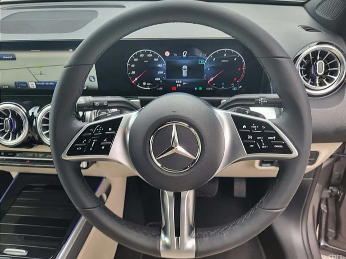 Mercedes-Benz GLB SUV, Diesel, 2027, Grey