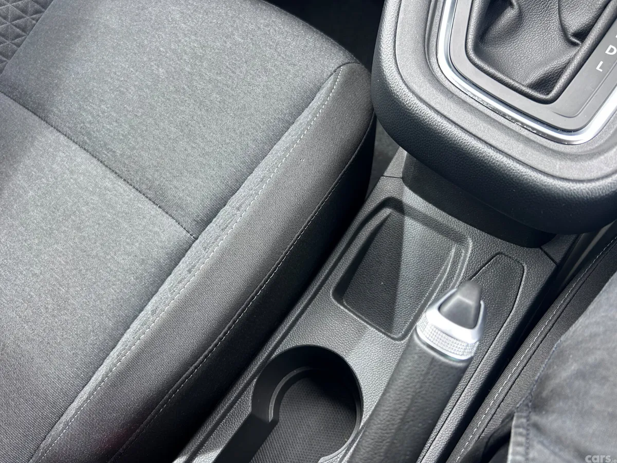 Renault Clio Hatchback, Petrol, 2023, Red