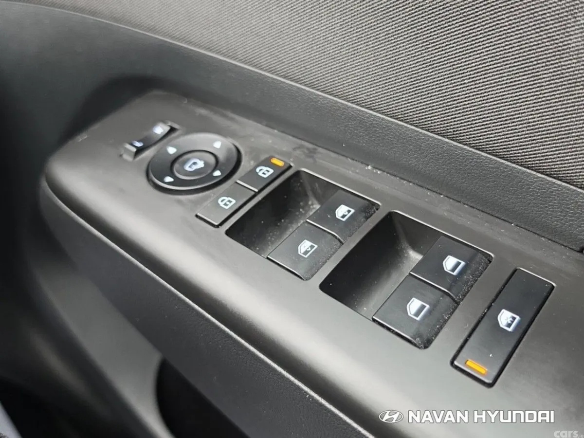 Hyundai KONA MPV, Petrol, 2024, Grey