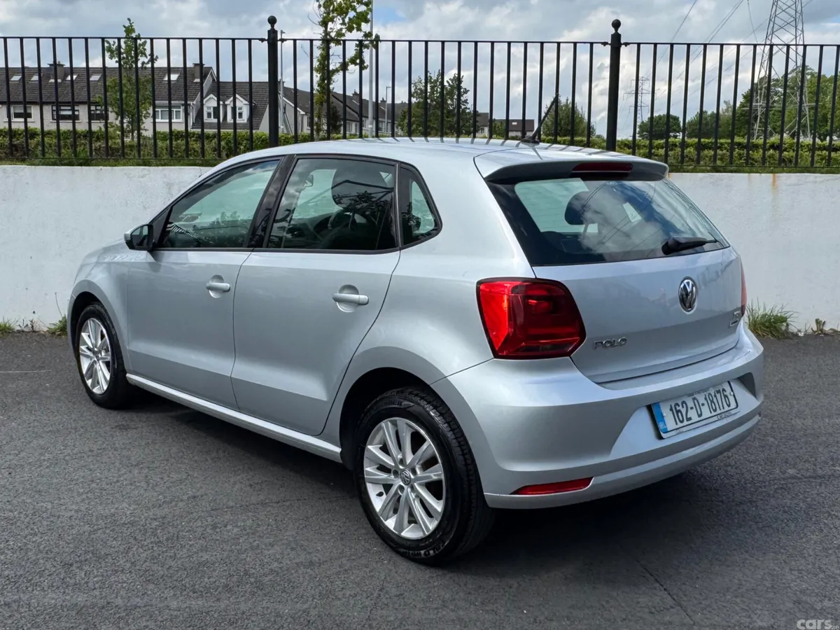 Volkswagen Polo Hatchback, Diesel, 2016, Silver