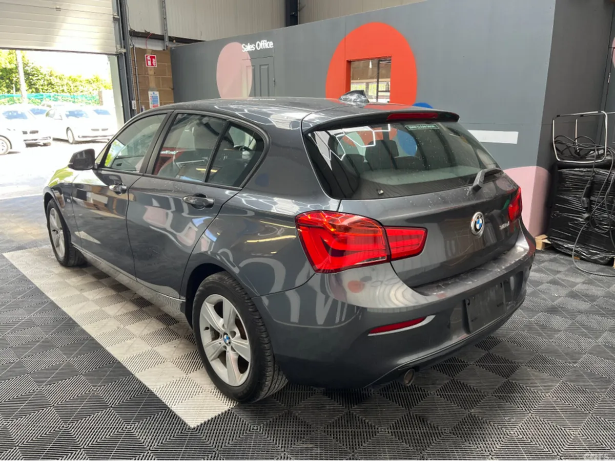 BMW 1-Series Hatchback, Diesel, 2016, Grey