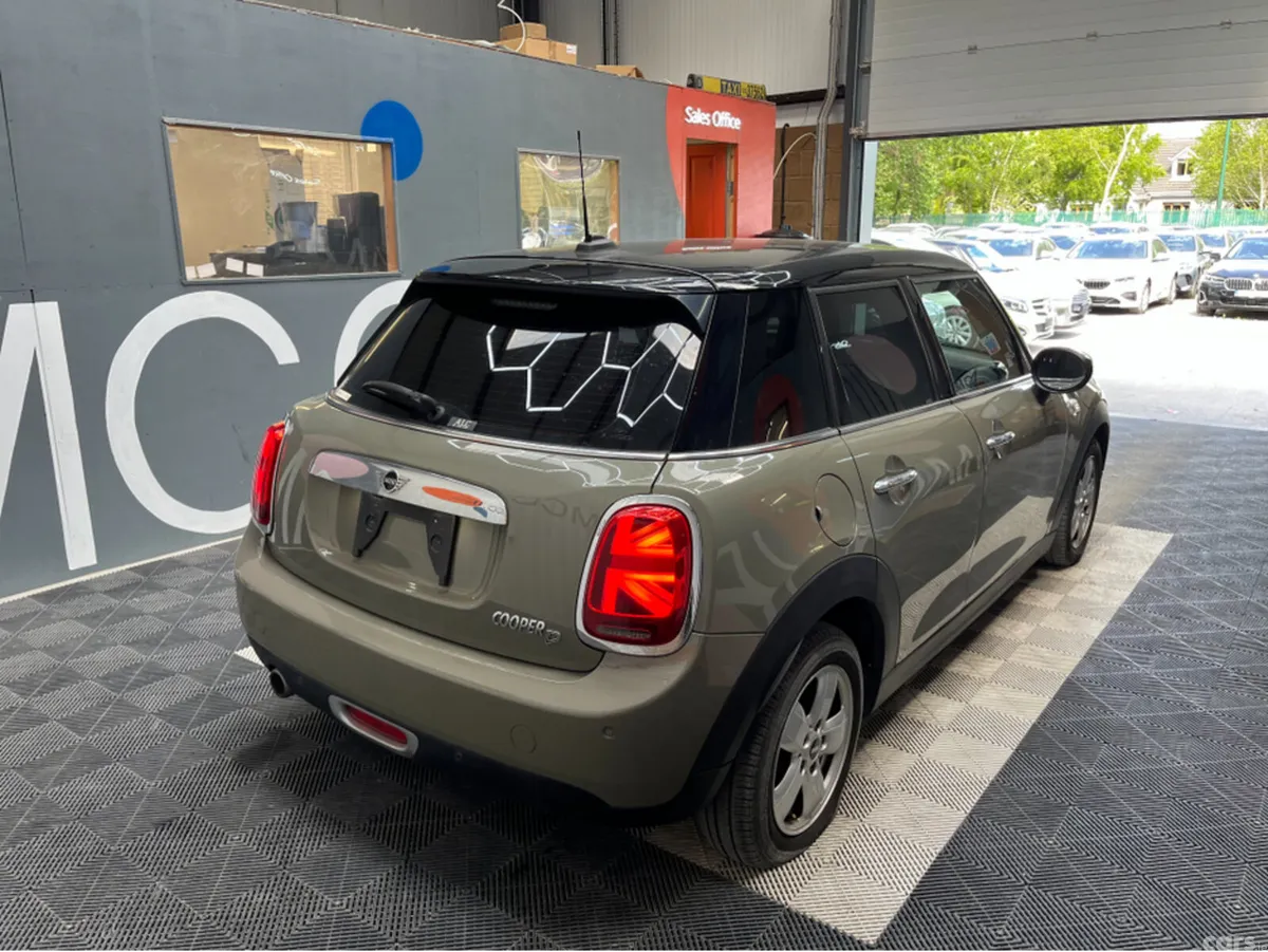 Mini Cooper Hatchback, Petrol, 2019, Grey