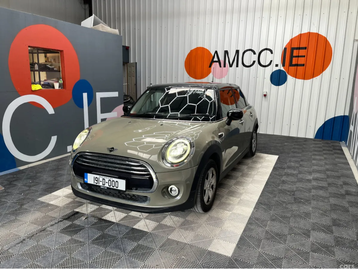 Mini Cooper Hatchback, Petrol, 2019, Grey
