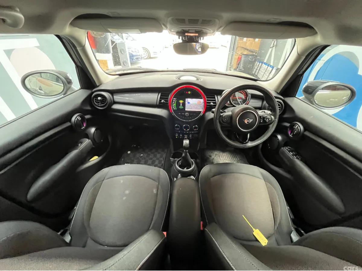 Mini Cooper Hatchback, Petrol, 2019, Grey