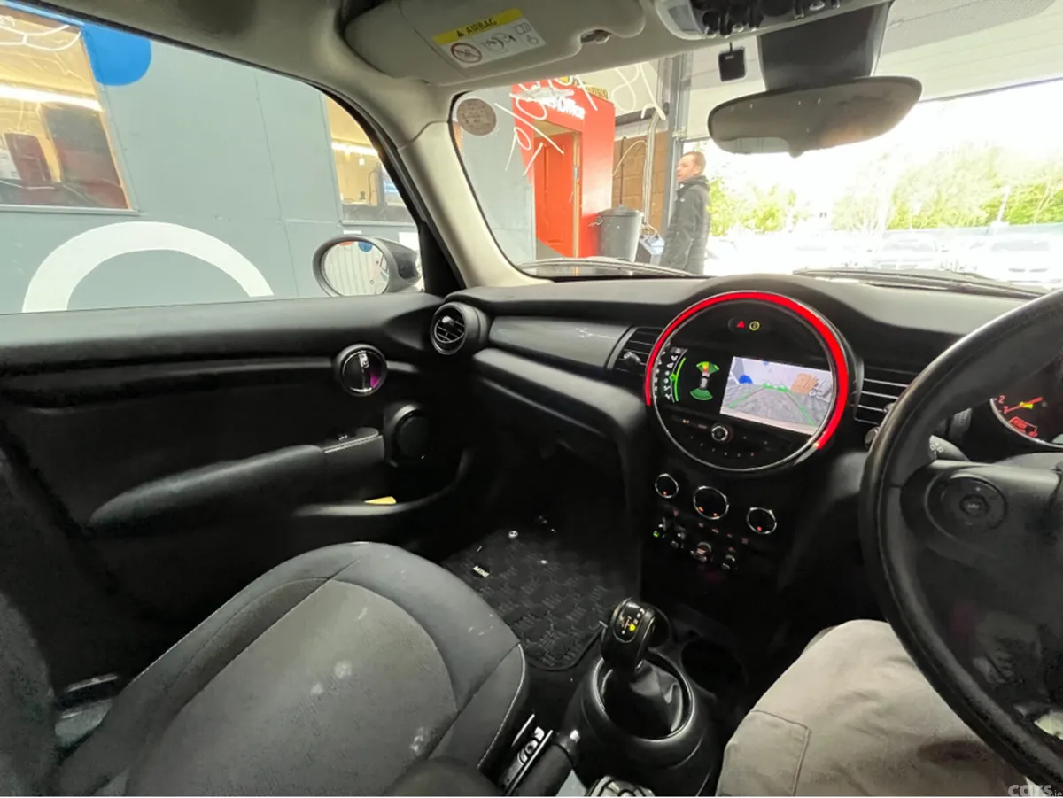 Mini Cooper Hatchback, Petrol, 2019, Grey