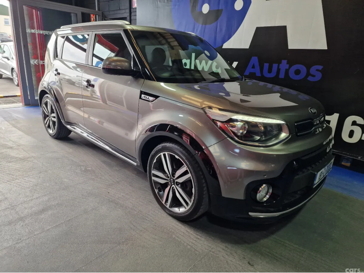Kia Soul Hatchback, Diesel, 2018, Silver