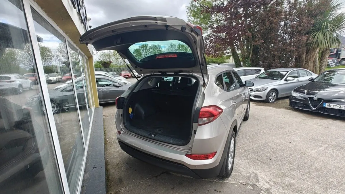 Hyundai Tucson SUV, Diesel, 2018, White