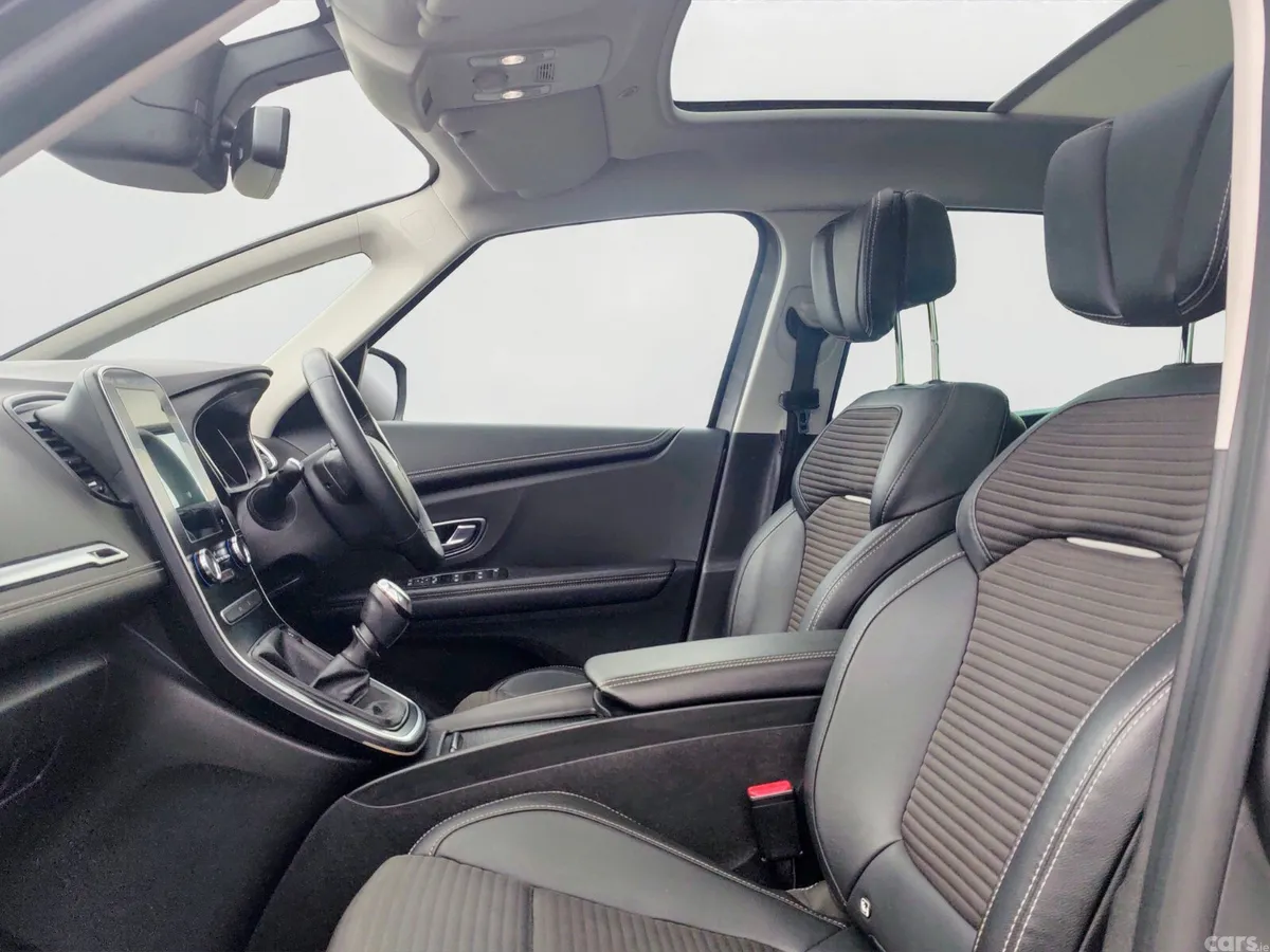 Renault Grand Scenic MPV, Diesel, 2021, Grey