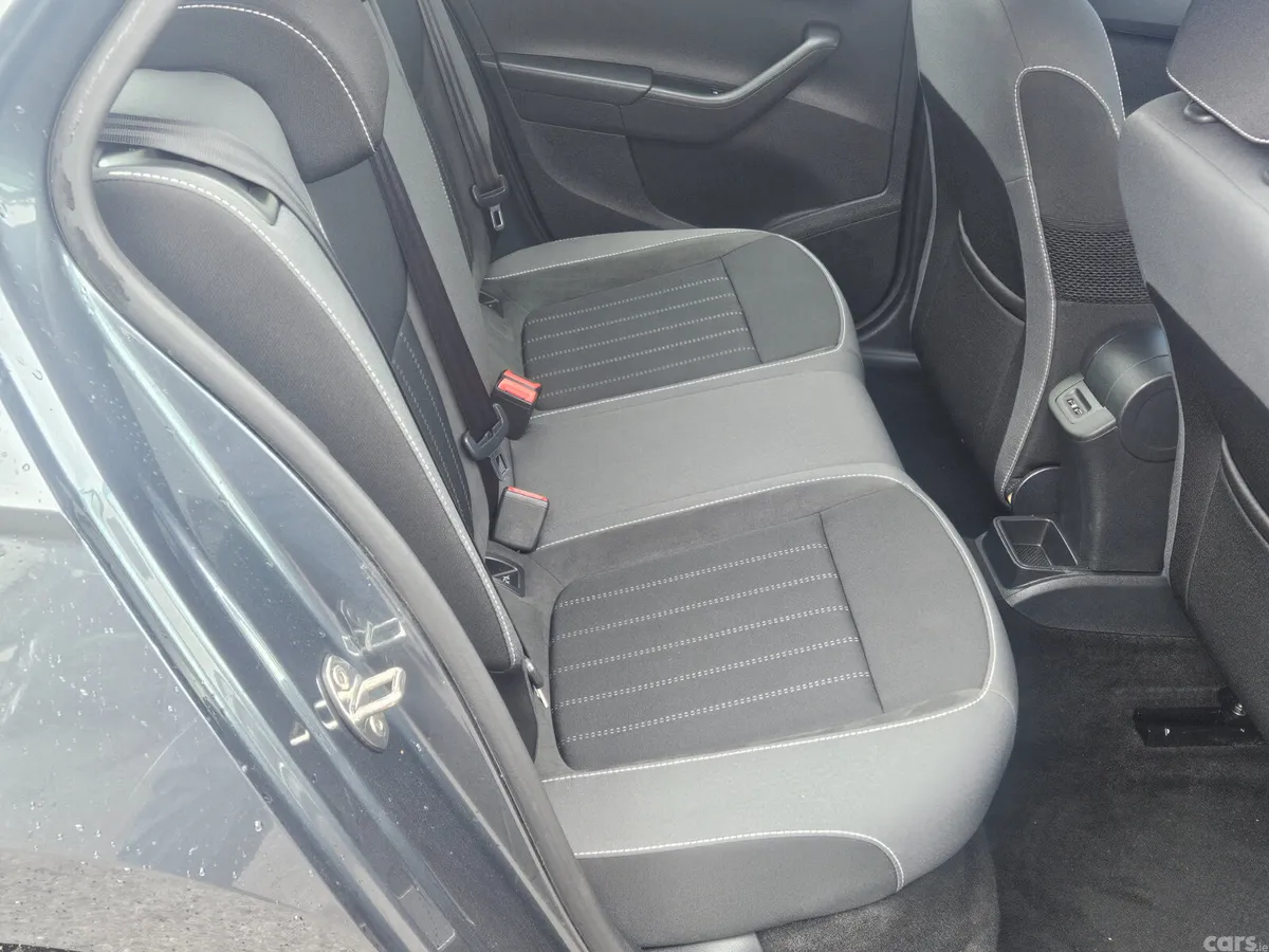 Skoda Fabia Hatchback, Petrol, 2019, Grey