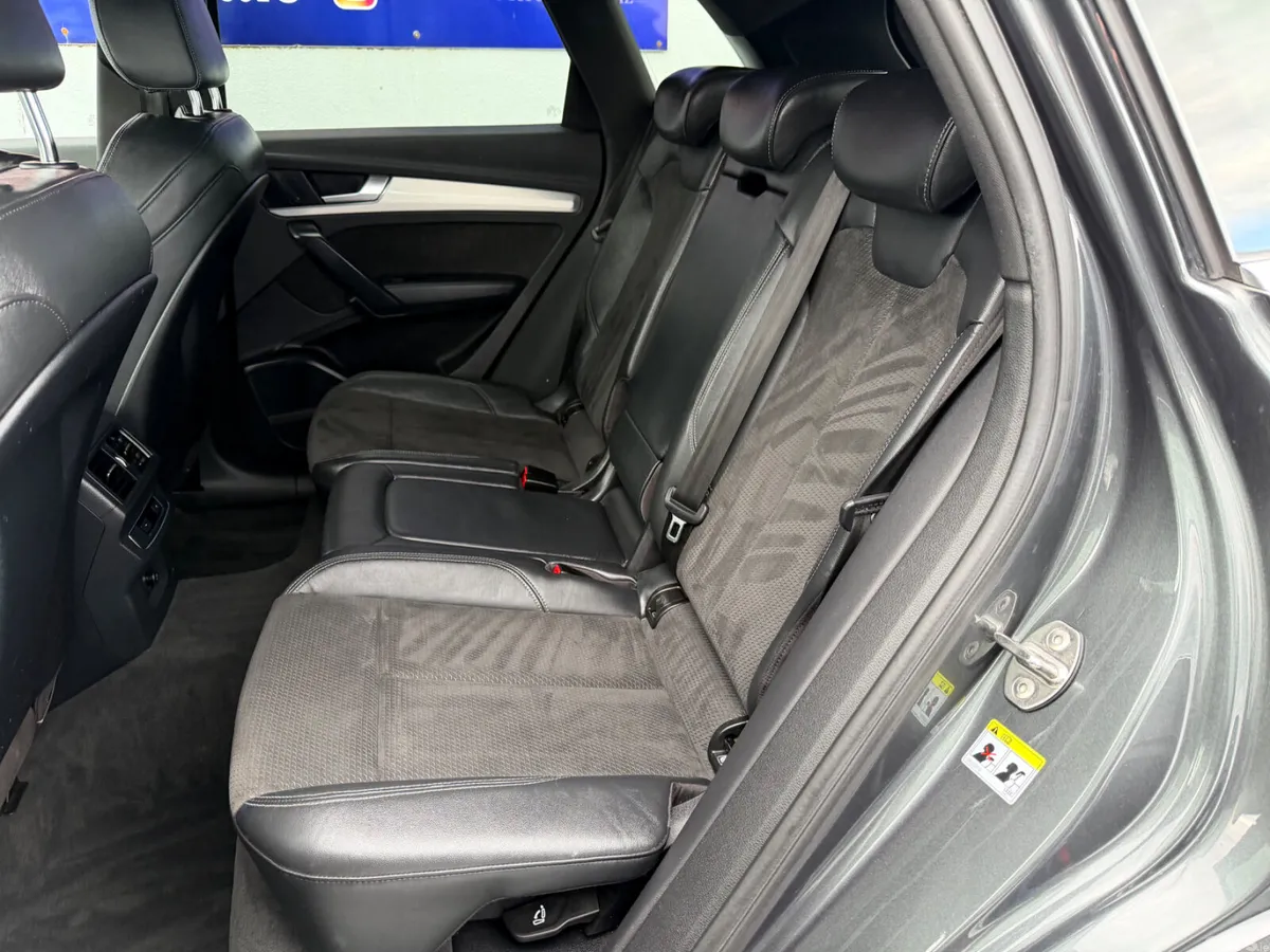 Audi Q5 SUV, Petrol Plug-in Hybrid, 2020, Grey