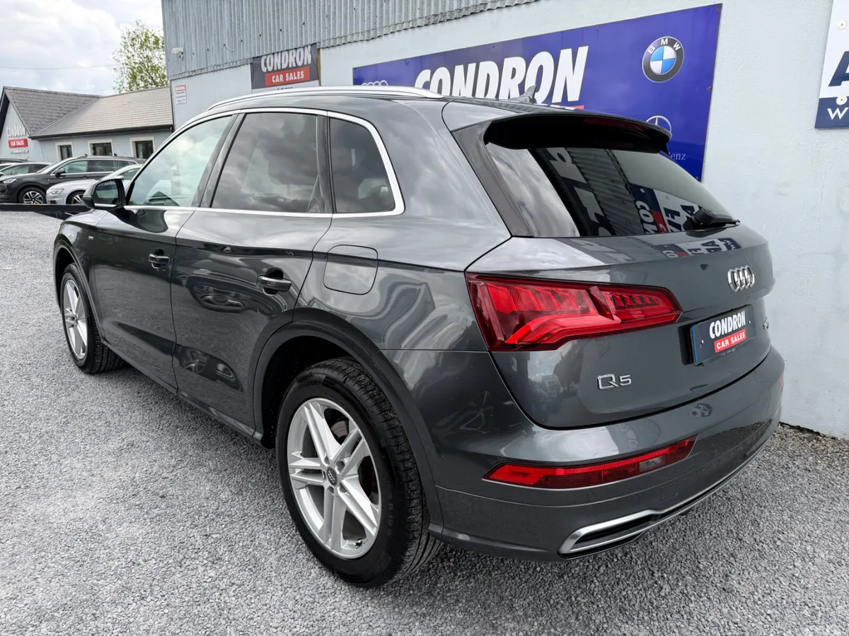 Audi Q5 SUV, Petrol Plug-in Hybrid, 2020, Grey