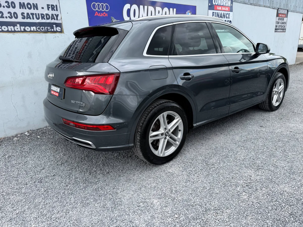 Audi Q5 SUV, Petrol Plug-in Hybrid, 2020, Grey