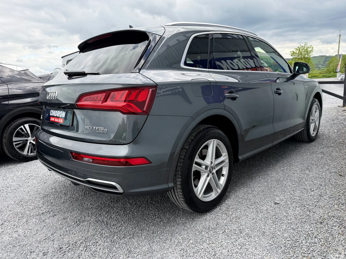 Audi Q5 SUV, Petrol Plug-in Hybrid, 2020, Grey