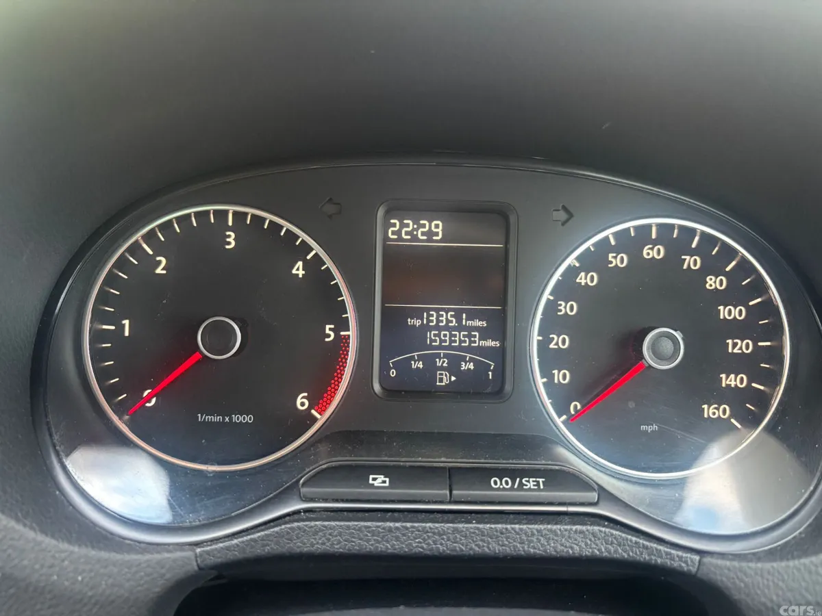 Volkswagen Polo Hatchback, Diesel, 2013, Grey