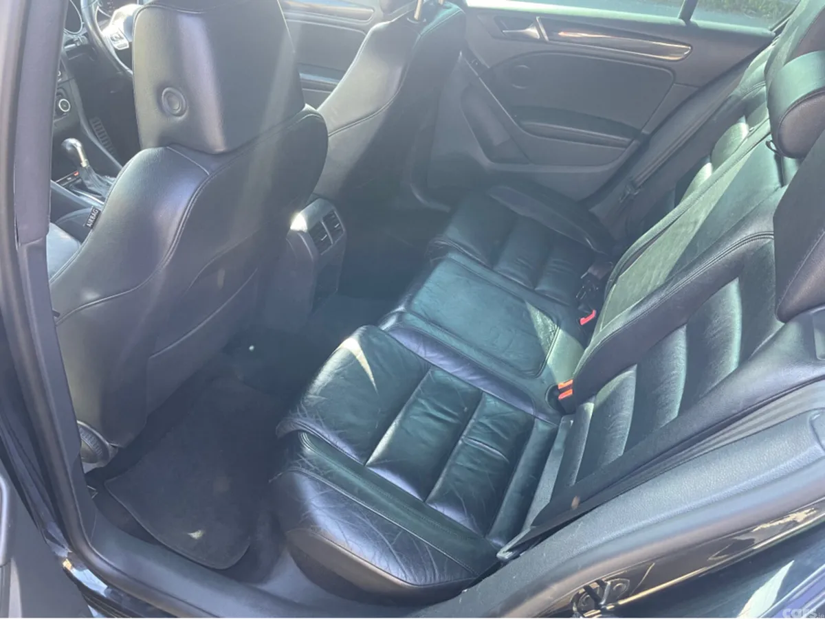 Volkswagen Golf Hatchback, Diesel, 2010, Black