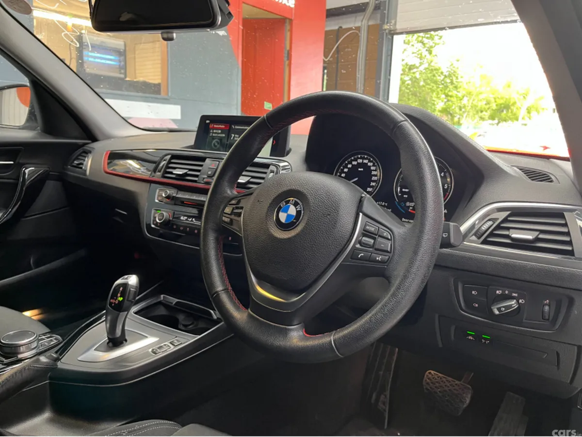 BMW 1-Series Hatchback, Diesel, 2018, Silver