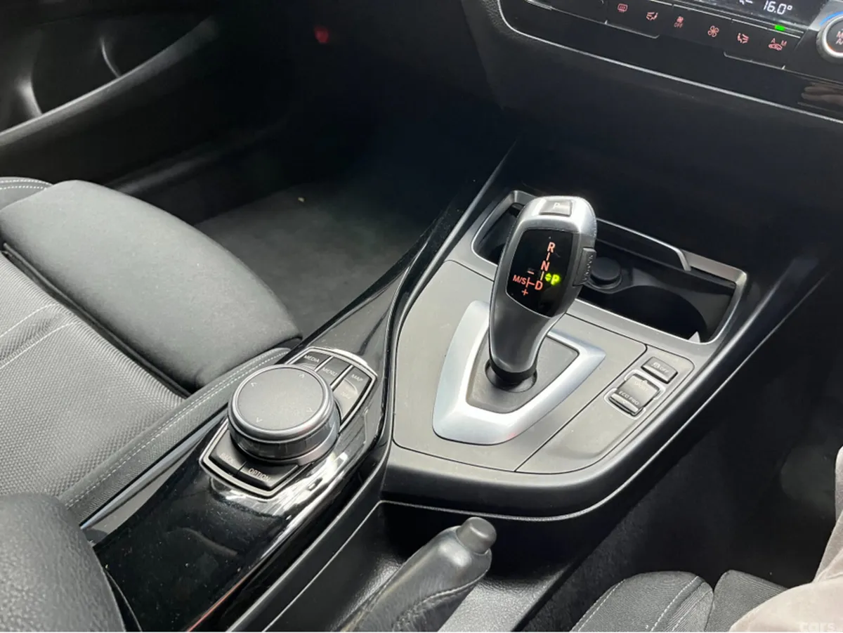 BMW 1-Series Hatchback, Diesel, 2018, Silver