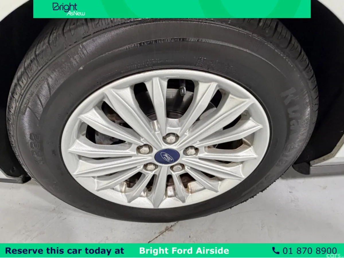 Ford Focus Hatchback, Petrol, 2020, Grey