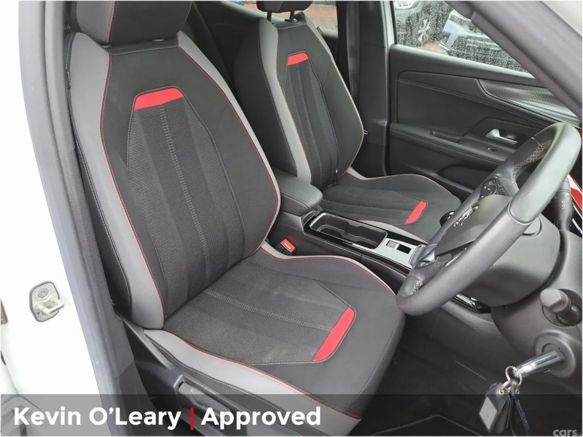Opel Mokka SUV, Petrol, 2023, White